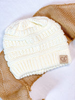 Load image into Gallery viewer, Kids C.C Beanies
